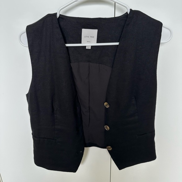 Love Tree Classic Black Vest Tank - Picture 4 of 6